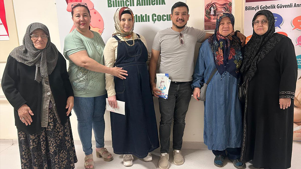 Eskişehir’de Gebe Sınıfına Anneanne Ve Babaanneler De Katıldı