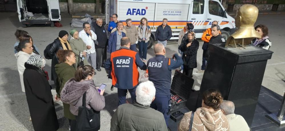 Eskişehir’de Mahalle Bazlı Afet Eğitimleri Devam Ediyor